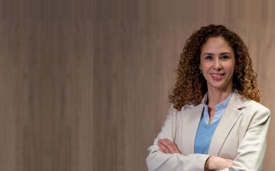 Adriana Sánchez, directora del proyecto de Volkswagen Navarra en Autocar