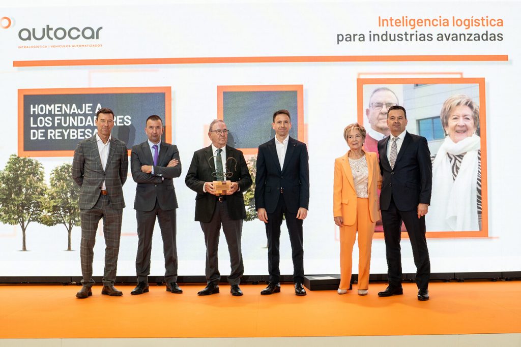 Homenaje a los fundadores del Grupo Reybesa durante la inauguración